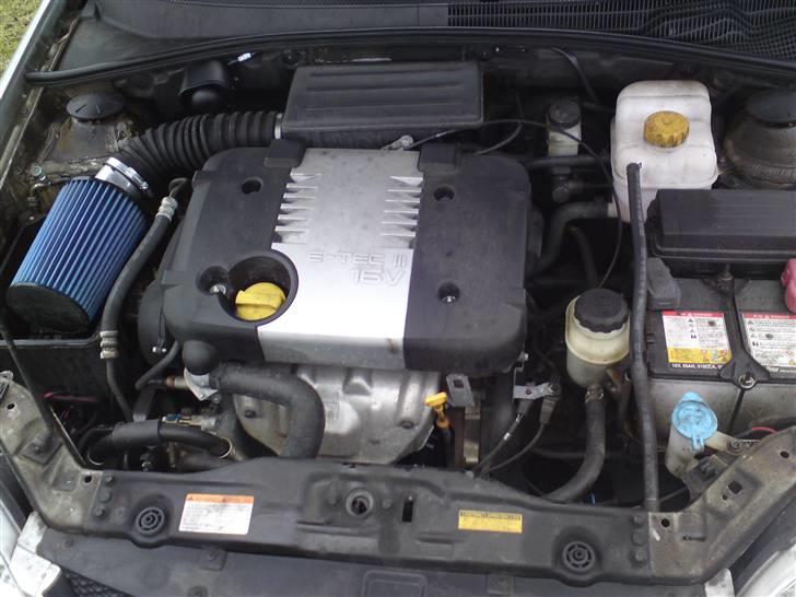 Chevrolet Nubira CDX STW  - Helt pladret til med Dinitrol. Ruster ik her lige med det samme billede 12