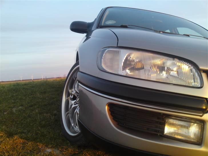 Opel Omega B 2.5 V6 ¤SOLGT¤ - Et lille perspektiv billed... billede 3