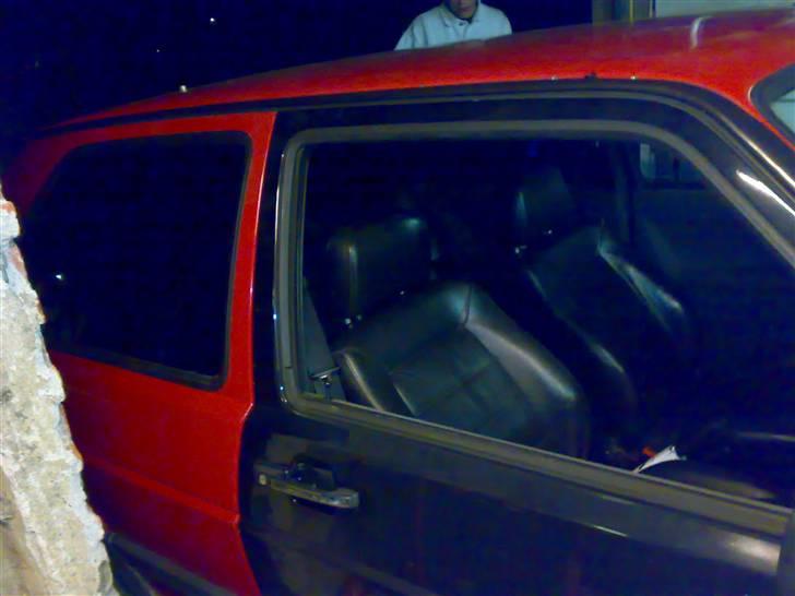 VW Golf 2 - Genopbygning. Fordi der er nogen mennesker der ikk kan la andres ting være billede 6