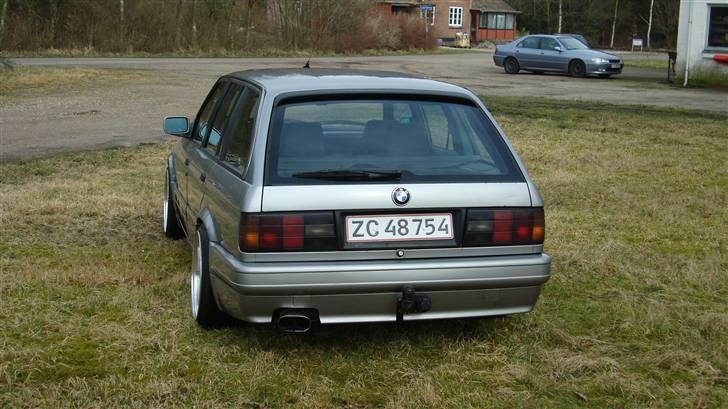 BMW e30 325tds touring R.I.P! billede 6