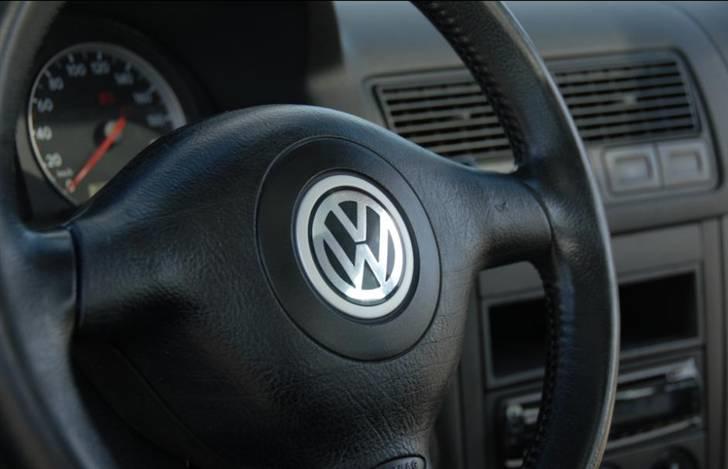 VW Golf 4 TDI Highline VAN Solgt - 3-eget læderrat billede 6