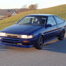 Toyota Corolla GT Coupe AE86
