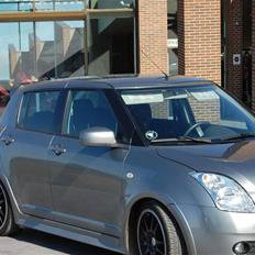 Suzuki Swift 1.5 SOLGT
