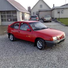 Opel kadett *solgt*