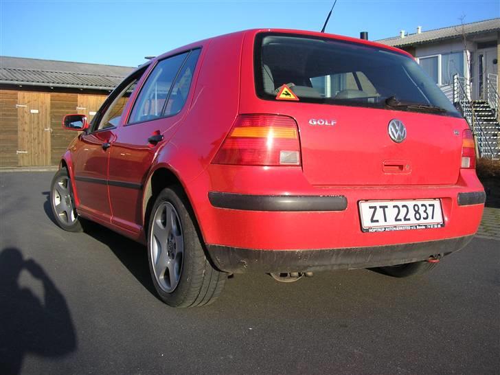 VW Golf IV *SOLGT* billede 10