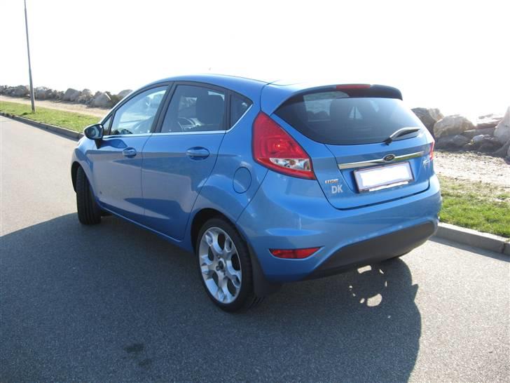 Ford Fiesta Titanium SOLGT billede 6