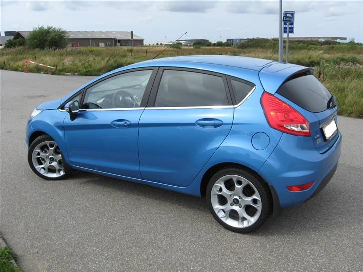 Ford Fiesta Titanium SOLGT billede 8