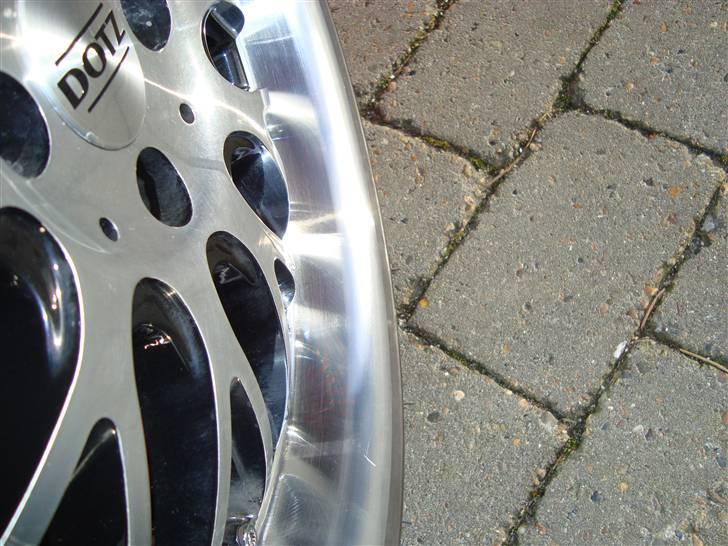 Suzuki Swift 1,5 GL-A  "solgt" billede 9