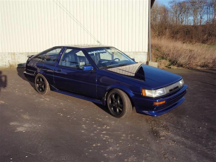Toyota Corolla GT Coupe AE86 billede 2