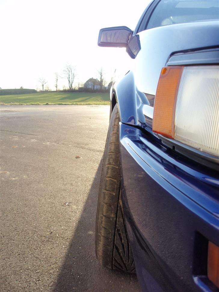 Toyota Corolla GT Coupe AE86 - bemærk camber billede 5