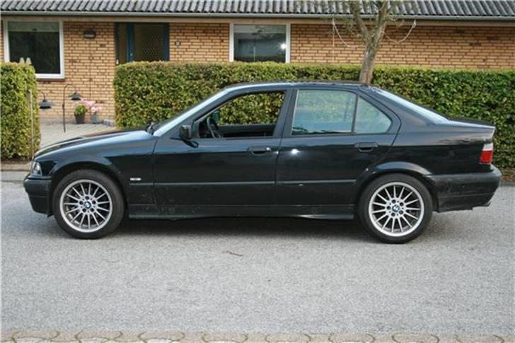 BMW E36 billede 3