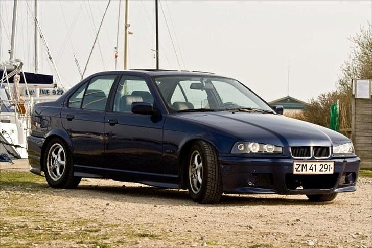 BMW 325i e36 billede 1
