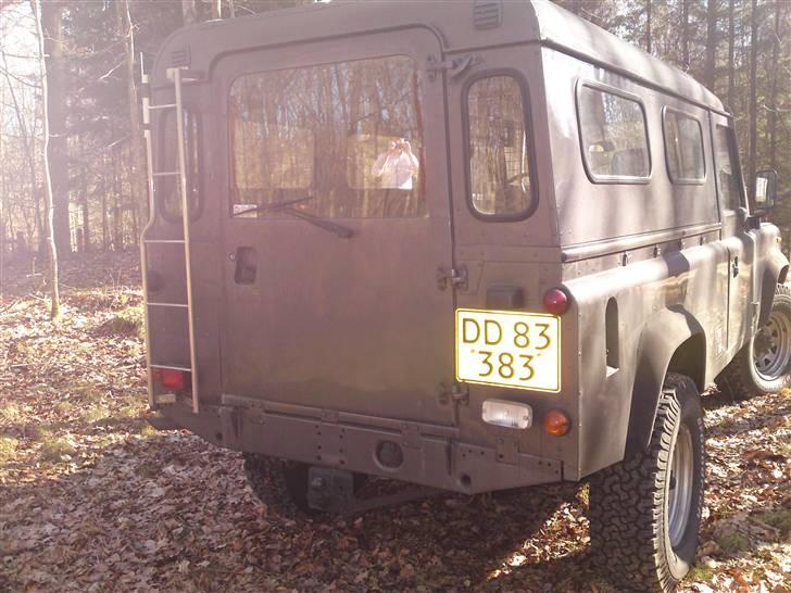 Land Rover Defender 110 solgt - efter renovering billede 9