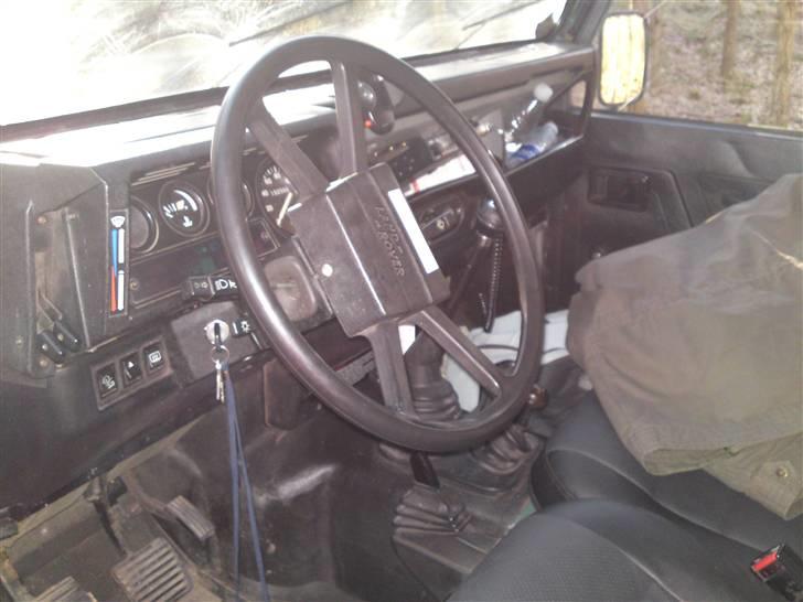 Land Rover Defender 110 solgt - efter renovering billede 12