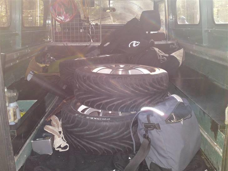 Land Rover Defender 110 solgt - efter billede 14