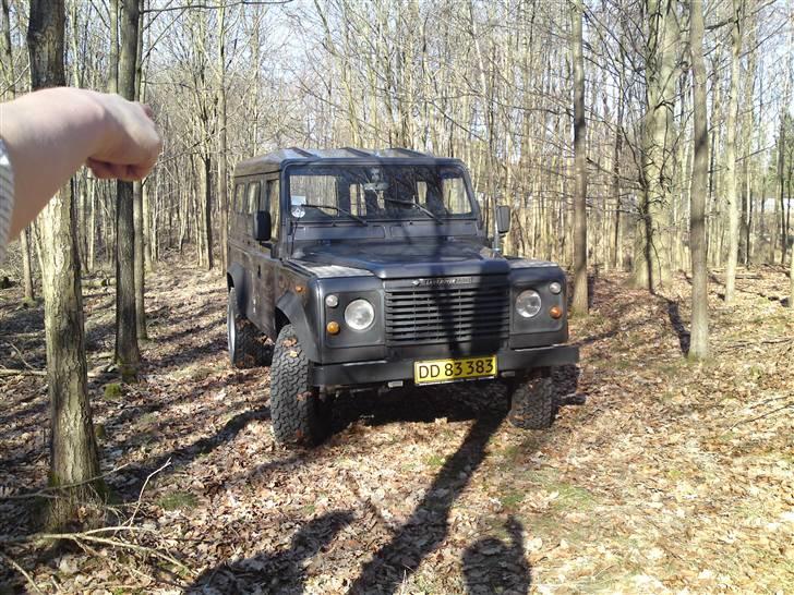 Land Rover Defender 110 solgt - efter billede 15
