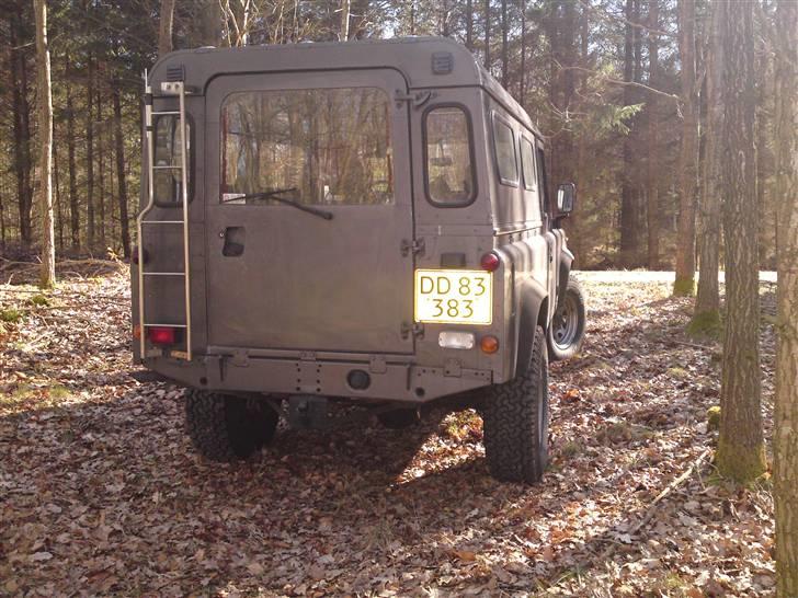Land Rover Defender 110 solgt - efter billede 19