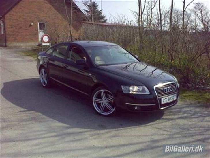 Audi A6- Solgt - Så er de nye 19" RS på sin plads! billede 1
