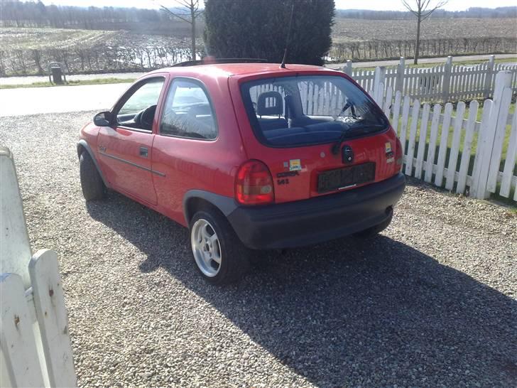 Opel corsa b SOLGT billede 3