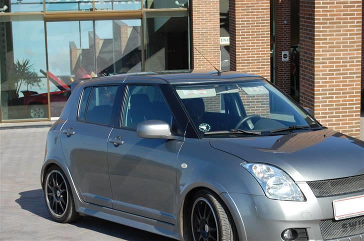 Suzuki Swift 1.5 SOLGT billede 3