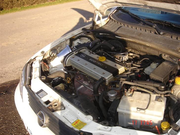 Opel vectra B 1,8 16v billede 5