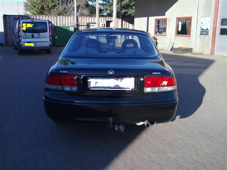 Mazda 626 1,8 I Sedan (Solgt) billede 4