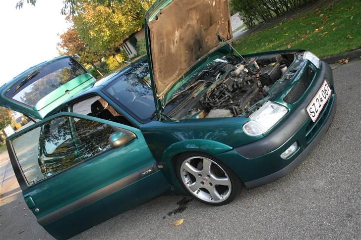 Citroën Saxo 1,6 VTS (Solgt) billede 12