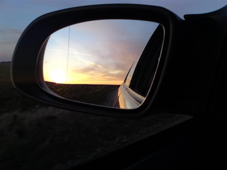 Opel Omega B 2.5 V6 ¤SOLGT¤ - Billed på vej hjem fra "fotosession"... billede 15