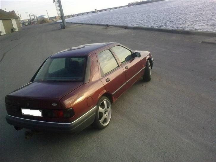 Ford Sierra 2,0 Solgt til søs billede 12