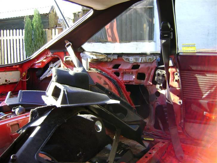 Toyota Supra 2,8i - Det hele trængte til en kærlig hånd billede 13