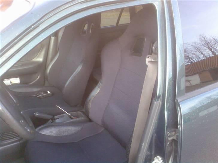 Toyota corolla Xli(totalskadet)  - de nye sæder  billede 10