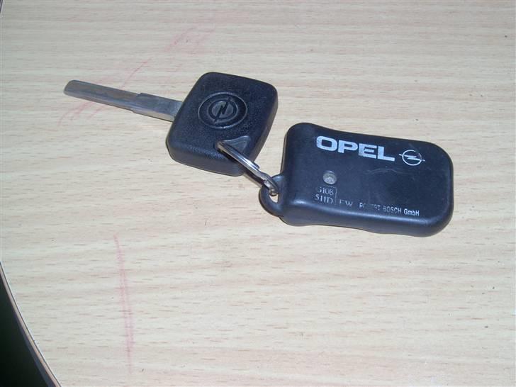 Opel omega a billede 9
