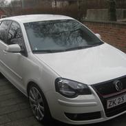 VW Polo 9N United