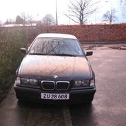 BMW 316i compact