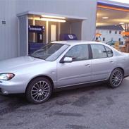 Nissan Primera P11-144 (SOLGT)