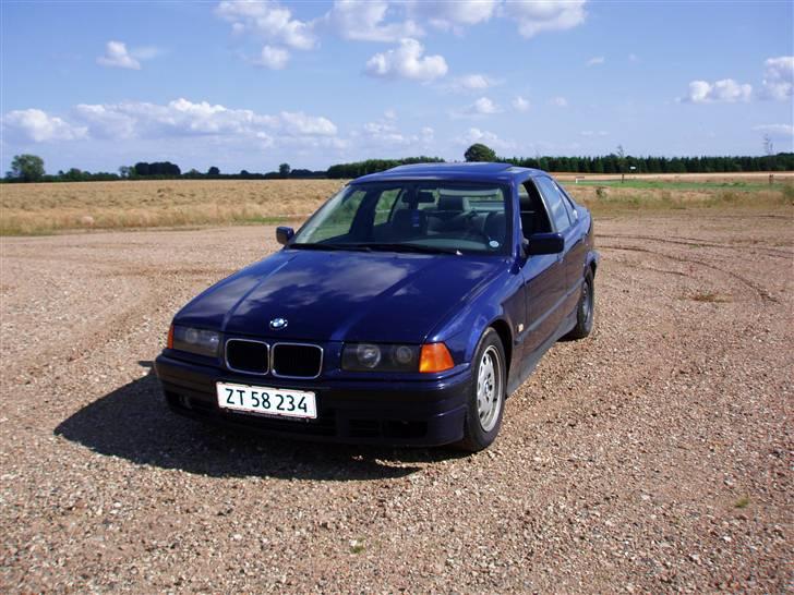 BMW E36 billede 1