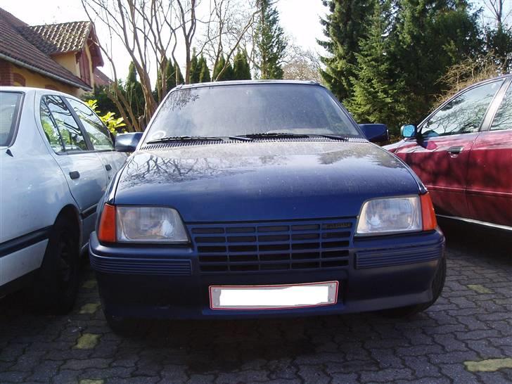 Opel Kadett 1.3S billede 1