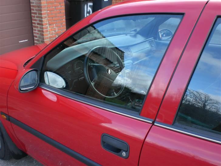 Opel Vectra B (Solgt) billede 5