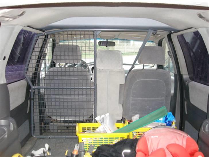 Kia carnival VAN SOLGT billede 7