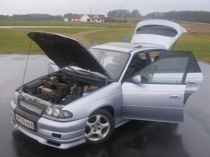 Opel Astra  SOLGT! billede 8