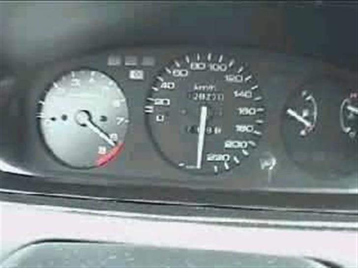 Mazda mx-5 - Min årgang 2000 Civic VTI taget på vej imod Fyn - beklager kvaliteten billede 14