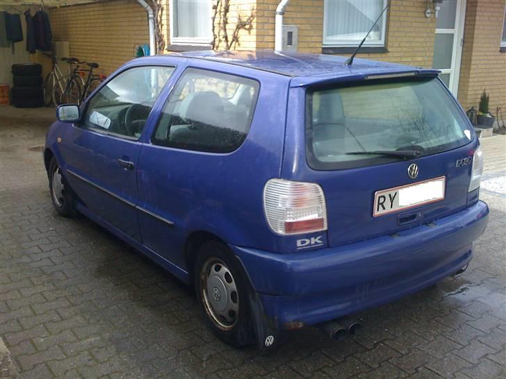 VW Polo 6n - 1,6 8V (SOLGT) billede 6