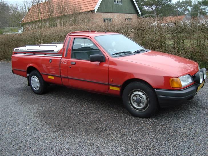 Ford sierra p100 billede 2