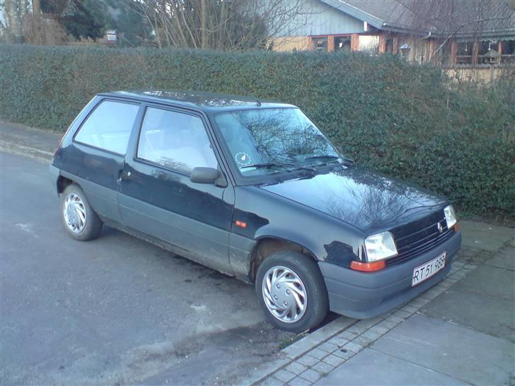 Renault 5 1,2 TR - SOLGT billede 1