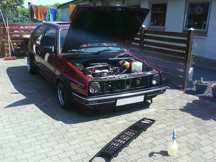 VW Golf 2 1.6Diesel GL SOLGT - Nusser lidt om golfen på en dejlig solrig Maj eftermiddag :o) billede 19