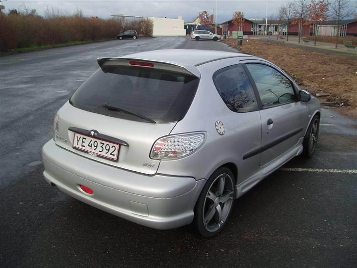 Peugeot 206 - Solgt billede 3