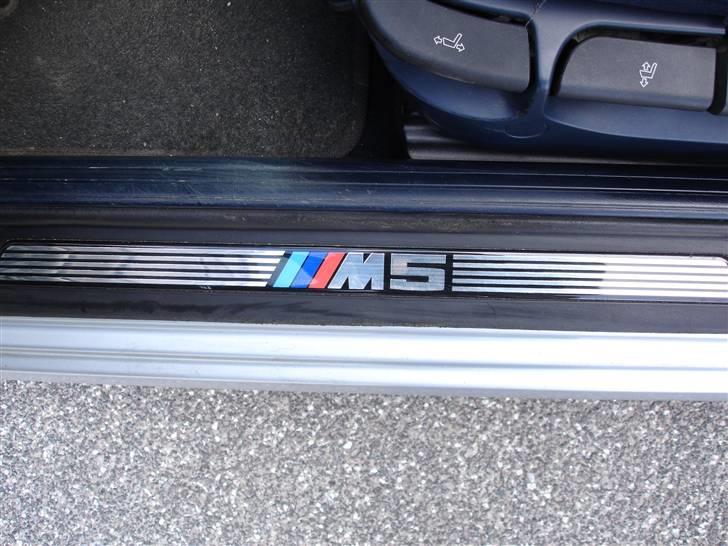 BMW E39 528i  *SOLGT* billede 12