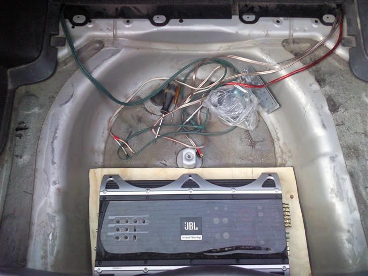 Toyota corolla 1,6 billede 10