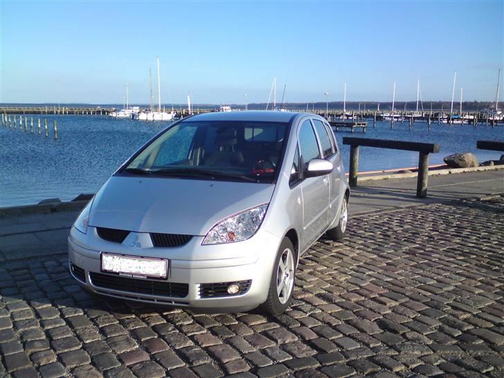 Mitsubishi Colt C30 1,5 Solgt - ved havnen01 billede 4