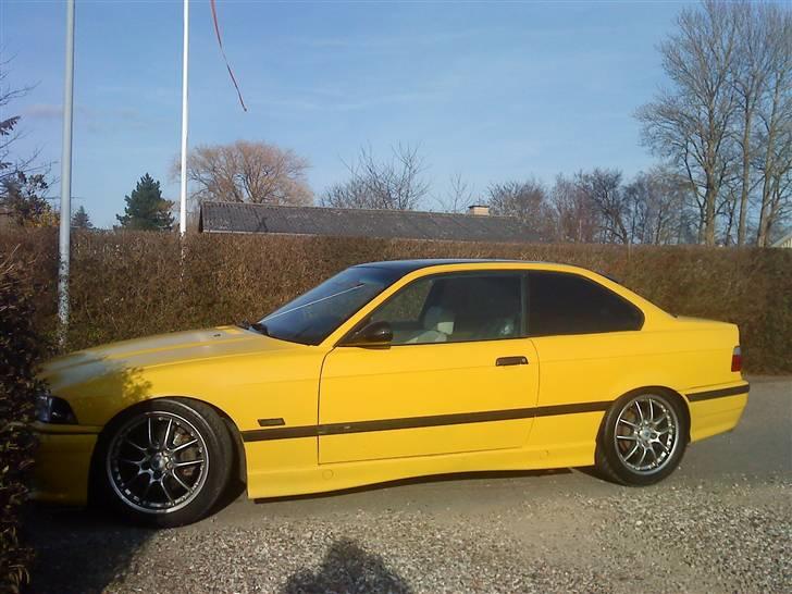 BMW 316i Coupé ***SOLGT*** billede 18